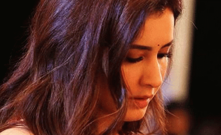 'తెలుసు కదా' షూటింగ్ ని పూర్తి చేసుకున్న రాశి ఖన్నా