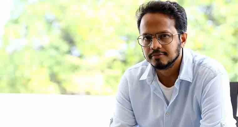 విజయ్ అభిమానుల ఆకలిని తీర్చే విధంగా సినిమా తీస్తానంటున్న దర్శకుడు 