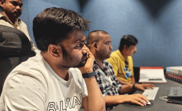 డబ్బింగ్ వర్క్ ని ప్రారంభించిన 'ది రాజా సాబ్' బృందం 