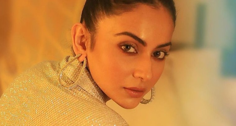 రకుల్ ప్రీత్  గ్లామర్ షో 