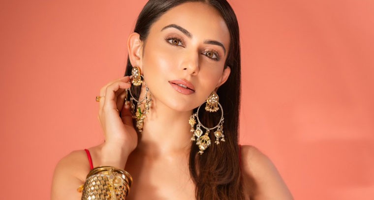 లెహంగా వేర్ లో రకుల్ ప్రీత్ సింగ్