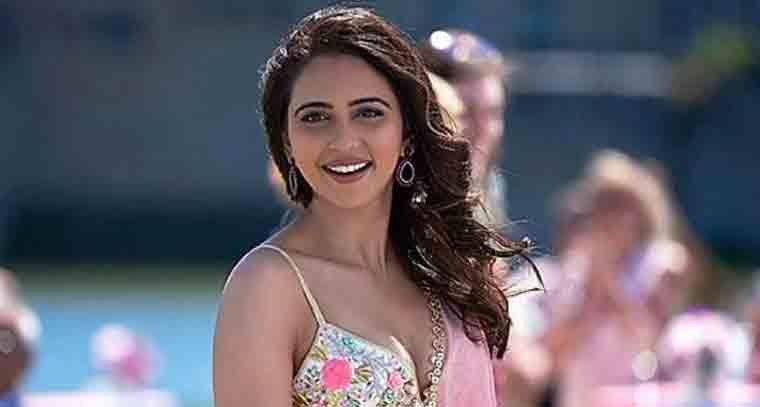 నేను ఎటువంటి  ప్లాస్టిక్ సర్జరీ చేపించుకోలేదు 
