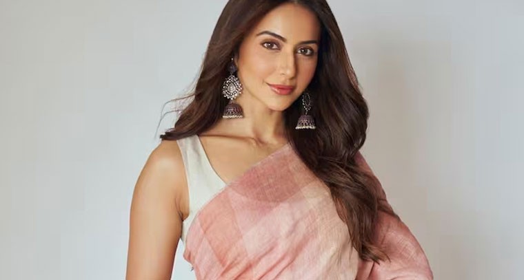 రకుల్ ప్రీత్ సింగ్  లేటెస్ట్ స్టిల్స్ 