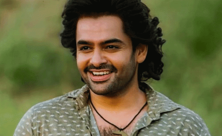 సెన్సేషన్ సృష్టిస్తున్న 'ఆంధ్ర కింగ్ తాలూకా' ఫస్ట్ సింగిల్