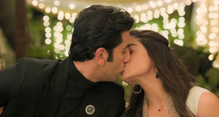  'యానిమల్' నుంచి ఇంటెన్స్ కెమిస్ట్రీ రొమాంటిక్ ట్రాక్  విడుదల  