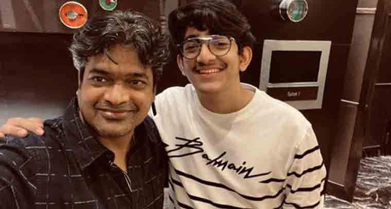 దర్శకుణ్ణి అవుతానంటున్న రవితేజ తనయుడు
