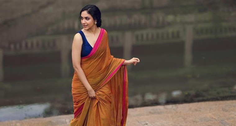 చీరకట్టులో రీతూ వర్మ !