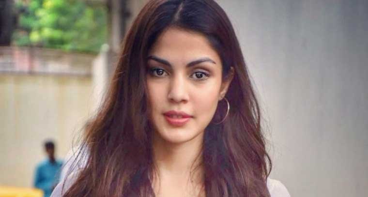 సుశాంత్ సింగ్  మరణం తర్వాత .. చాలా కష్టాల్లో రియా