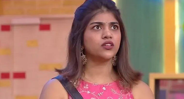 బిగ్‌బాస్ తెలుగు 9: రీతూ చౌదరి షాకింగ్ ఎలిమినేషన్!