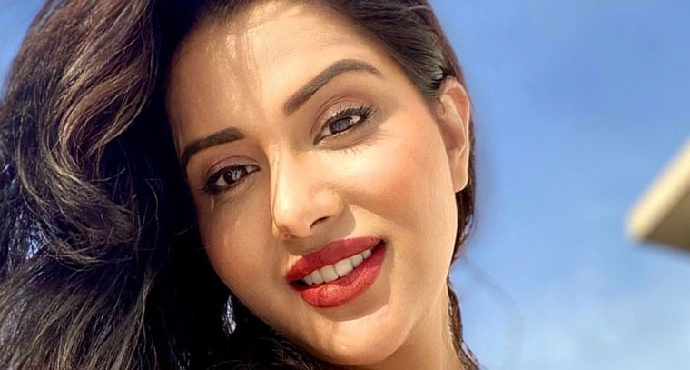 రైజా విల్సన్ లేటెస్ట్ క్లిక్స్ 