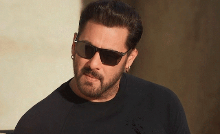 అతను రెండు గంటలు మాత్రమే నిద్రపోతాడని చెప్పిన స్టార్ హీరో 