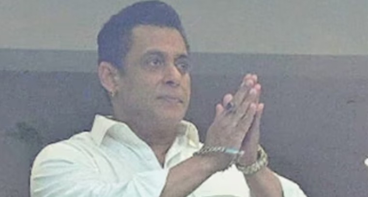 ఫ్యాన్స్‌కు ఈద్ ముబారక్ చెప్పిన సల్మాన్ ఖాన్