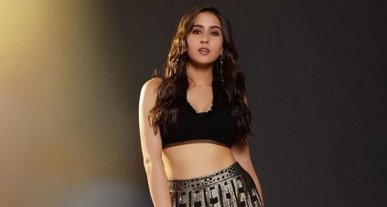 సారాతో రెండు సినిమాలు ప్రకటించిన కరణ్ జోహార్