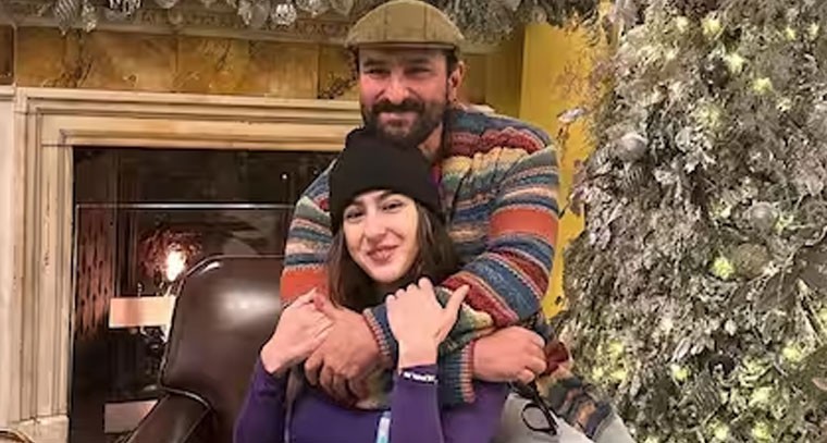 లండన్‌లో తల్లితో కలిసి క్రిస్మస్ వేడుకలు జరుపుకున్న సారా అలీ ఖాన్