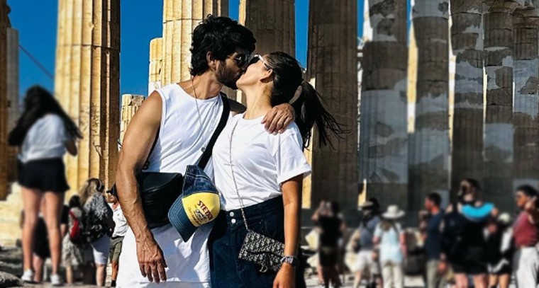 మీరా రాజ్‌పుత్‌తో  షాహిద్ లిప్‌లాక్ !