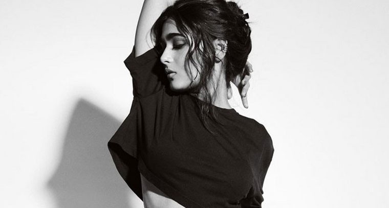 షాలిని పాండే అరాచకం