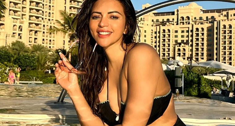 స్విమ్మింగ్ పూల్‌లో షామా సికిందర్ !