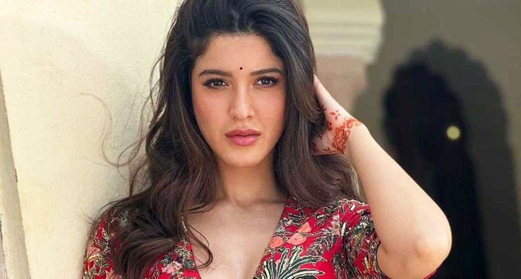 షానాయ కపూర్  బోల్డ్ పోజ్