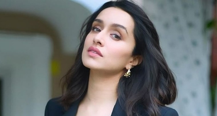 స్కూల్ డేస్ లో శ్రద్ధా కపూర్ ఎలా ఉందొ చూశారా ?