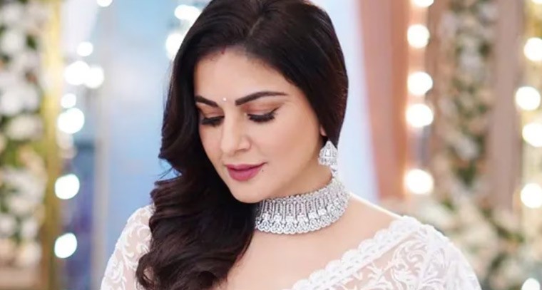 శ్రద్ధా ఆర్య బోల్డ్ వీడియో వైరల్ 