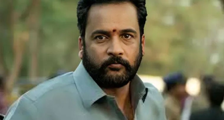 తెలంగాణ మహిళా కమిషన్ ముందు హాజరుకానున్న నటుడు శివాజీ