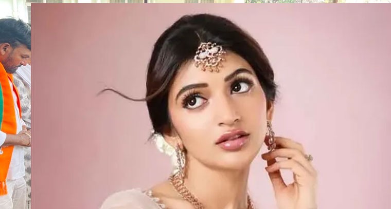 పవన్‌ ఎప్పుడూ ప్రజల కోసమే ఆలోచిస్తారు: శ్రీలీల