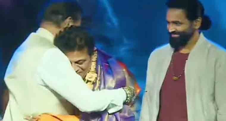 శివరాజ్‌కుమార్‌ ని సినిమాలో అవకాశం అడిగిన మోహన్ బాబు 