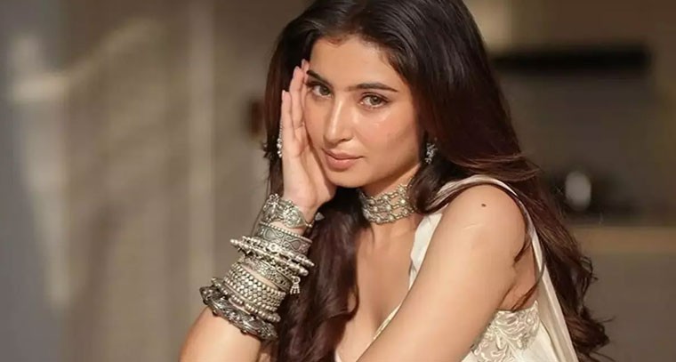 సారా అర్జున్ తెలుగులో ఇష్టమైన హీరో ఎవరో తెలుసా?