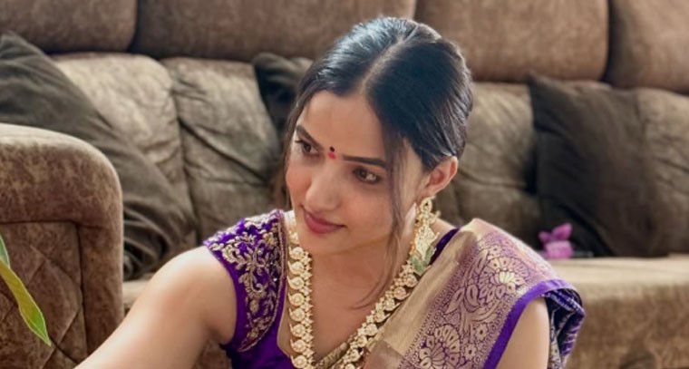 వరలక్ష్మీ వ్రతం చేసిన సిరి హనుమంతు ..ఫొటోస్ 