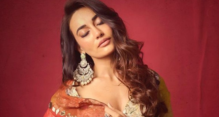 లెహంగాలో సురభి జ్యోతి !