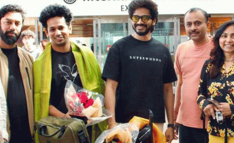 USAకి చేరుకున్న 'మిరాయ్' బృందం