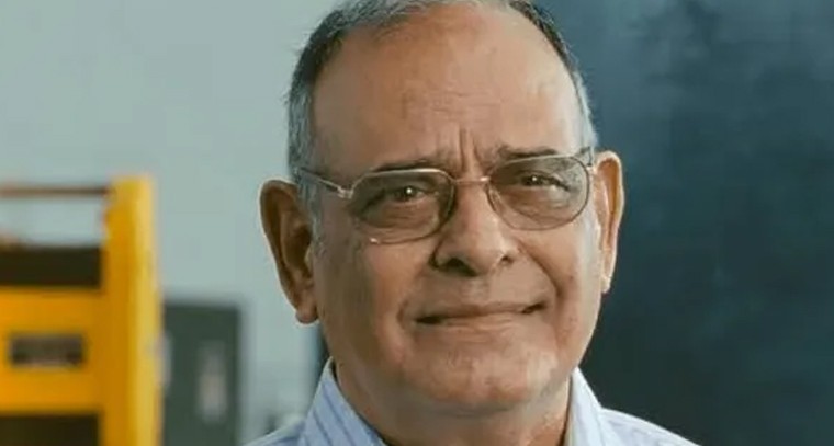 3 ఇడియట్స్ మూవీ నటుడు కన్నుమూత