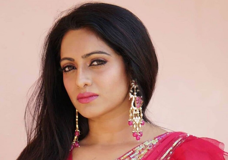 బిజీ  బిజీగా ఉదయభాను