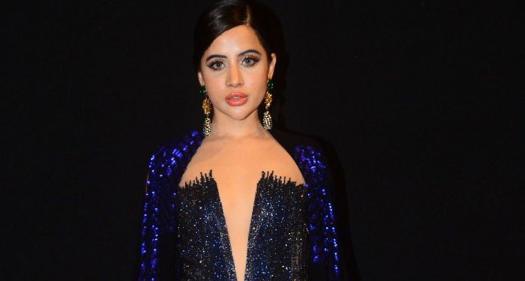 బోల్డ్ గా  ఉర్ఫీ జావేద్ 1