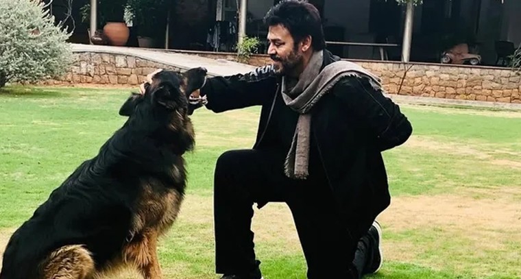 వెంకటేశ్ ఇంట్లో విషాదం.. చాలా మిస్ అవుతున్నాం అంటూ పోస్ట్