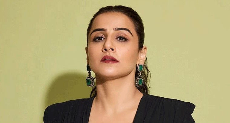 జిమ్ కు వెళ్లకుండా బరువు తగ్గి అందరికి షాక్  ఇచ్చిన విద్య బాలన్