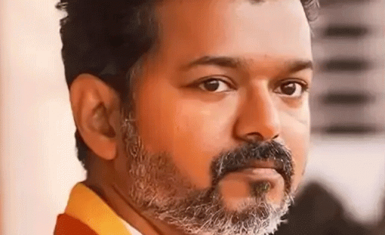 కరూర్ స్టాంపేడ్ పై స్పందించిన తలపతి విజయ్