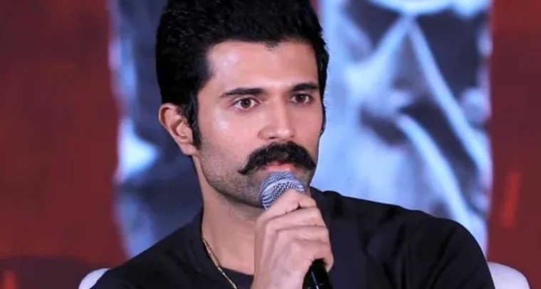 అప్పుడే నా పెళ్లి.. క్లారిటీ ఇచ్చేసిన విజయ్ దేవరకొండ