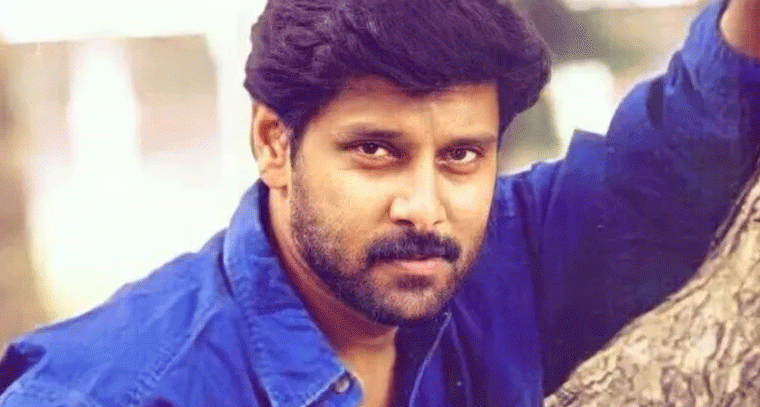 విక్రమ్ జీవితంలో భార్య శైలజ కీలక పాత్ర!