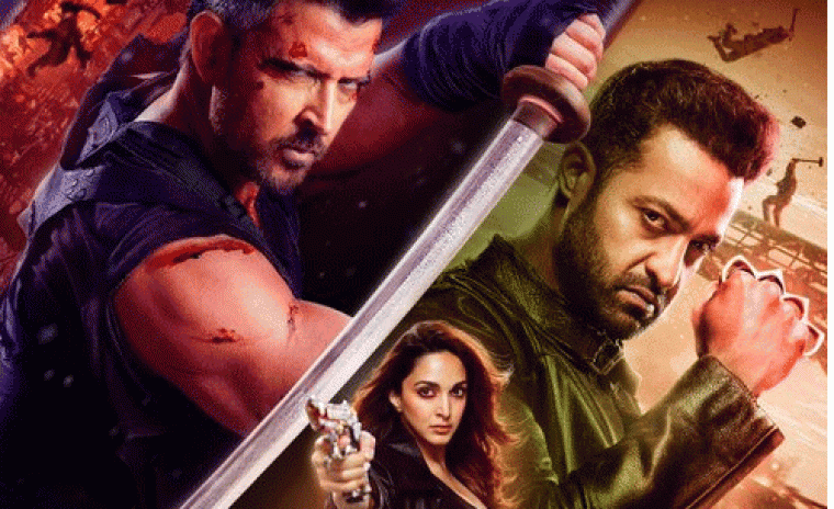 స్పెషల్ పోస్టర్ ని విడుదల చేసిన 'వార్ 2' బృందం 