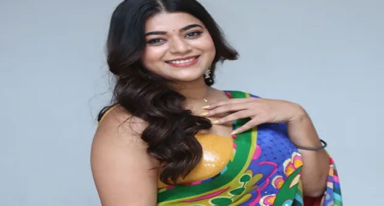 సినీ పరిశ్రమలో క్యాస్టింగ్ కౌచ్: యామిని భాస్కర్ సంచలన వ్యాఖ్యలు