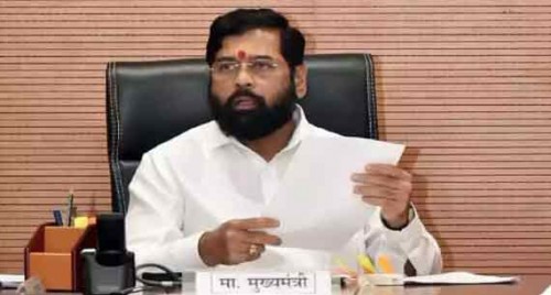 Shiv Sena (UBT) unfazed as MP joins Shinde side