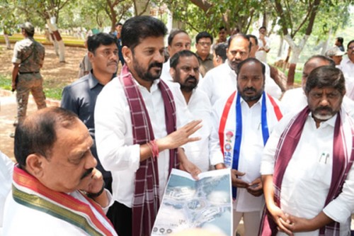 Jyotibha Phule's statue to be installed in Hyderabad