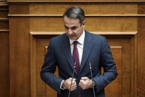 Greek govt survives motion of censure over wiretapping affair
