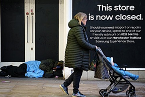 UK's minimum wage to go up by 6.7 pc next year