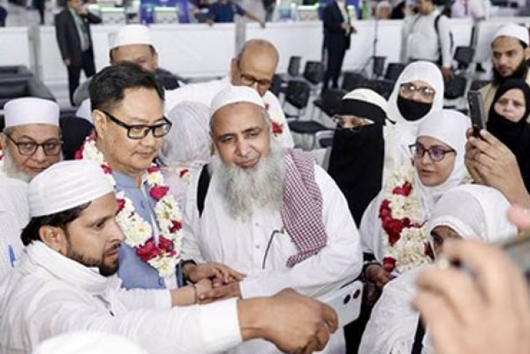 Hajj 2025: Over 1.2 Lakh Indian Pilgrims Take Flight as Phase Two Begins