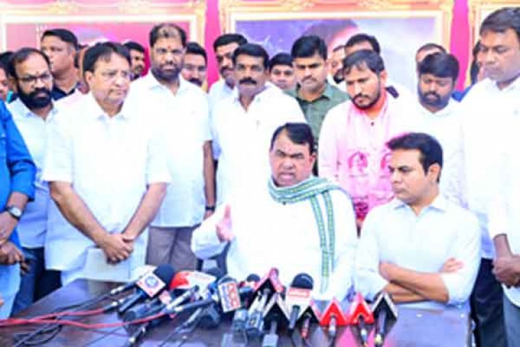 BRS leaders leave for Medigadda to counter Cong govt's 'propaganda' on Kaleshwaram project