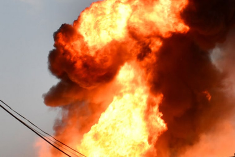 Fire breaks out in multi-storey building in Hyderabad, 9 people rescued