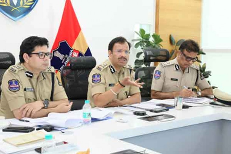 Hyderabad Police Chief Issues Strong Warning to Cow Vigilantes-Details Inside