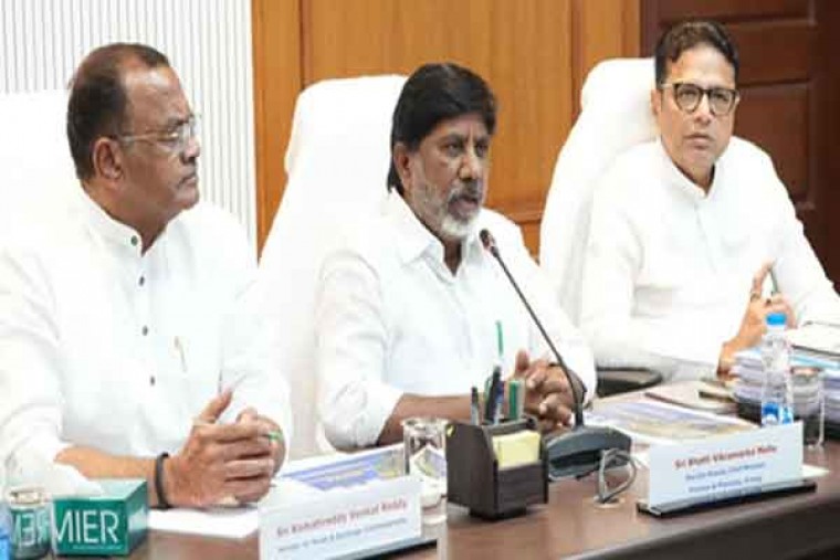 Telangana Targets Best Road Network by 2028, Major Upgrade Plans Revealed